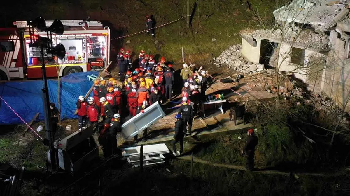 Trabzon'da nefes kesen arama kurtarma tatbikatı