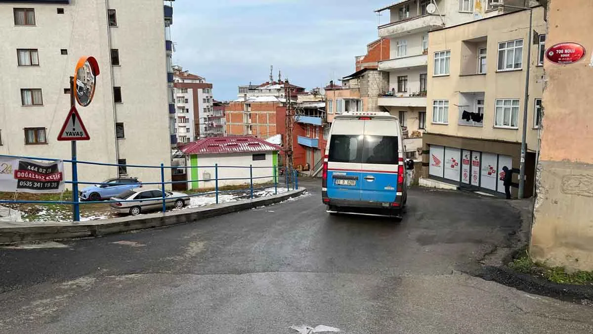 Trabzonda yillardir suren yol sorunu cozuldu