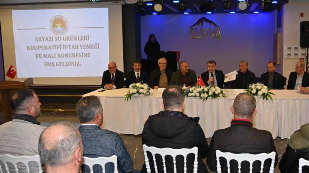 Başkan Genç, Akyazı Balıkçı Barınağı projesinin hızlandırılması için çalışmaların sürdüğünü açıkladı.