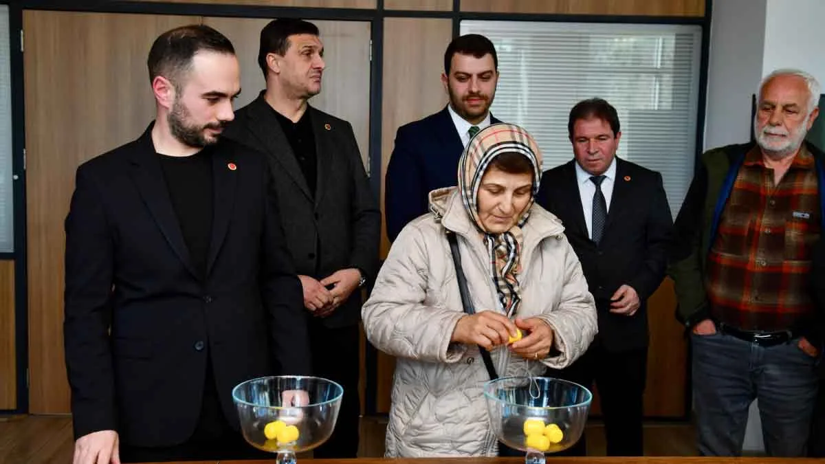 Çağlayan Kentsel Dönüşüm Projesi kura çekimi ve hak sahiplerinin daire belirleme süreci.