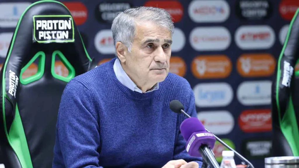 Şenol Güneş, Konyaspor mağlubiyeti sonrası değerlendirmelerde bulundu.