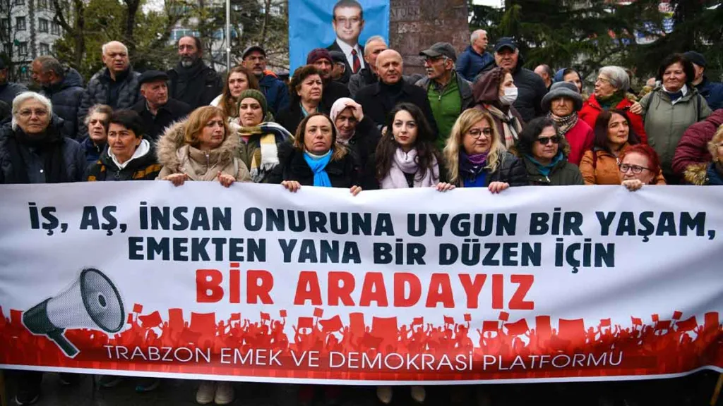 trabzonda imamoglu icin protesto