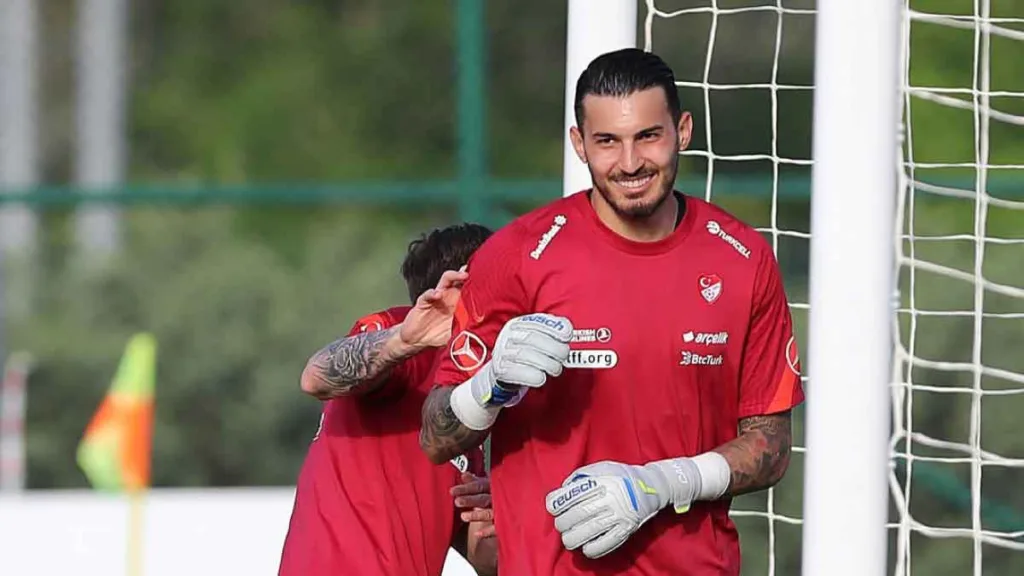 Uğurcan Çakır, Macaristan maçında A Milli Takım'ın kalesini koruyacak.