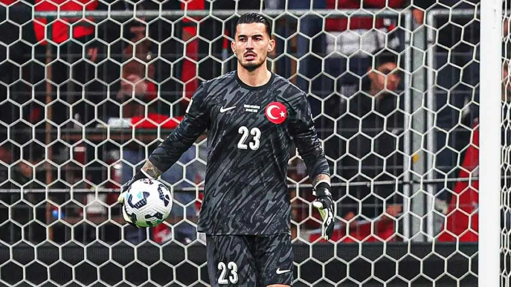 Uğurcan Çakır'ın Macaristan maçındaki performansı ve kritik kurtarışları.