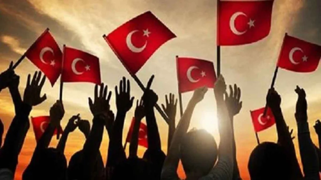 Ortahisar Belediyesi 23 Nisan yüzme yarışları ve eğitsel oyunlar düzenliyor