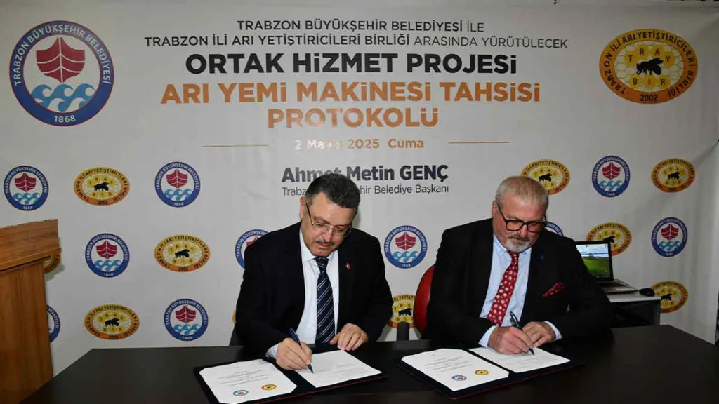 Trabzon Büyükşehir Belediyesi ve Arı Yetiştiricileri Birliği arasında Arı Yemi Makinesi protokolü imzalandı