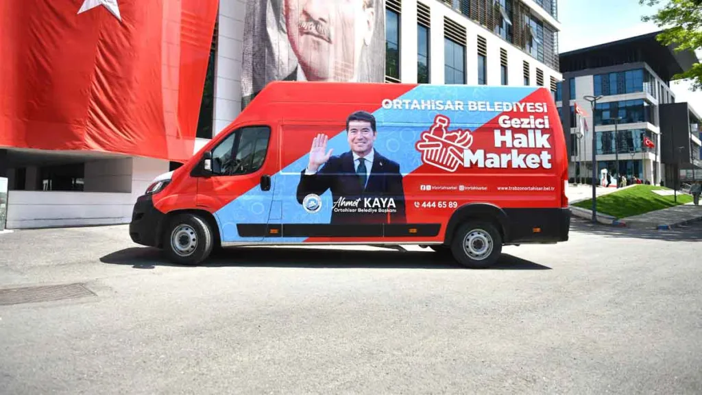 Ortahisar Belediyesi'nin başlattığı Gezici Halk Market projesi