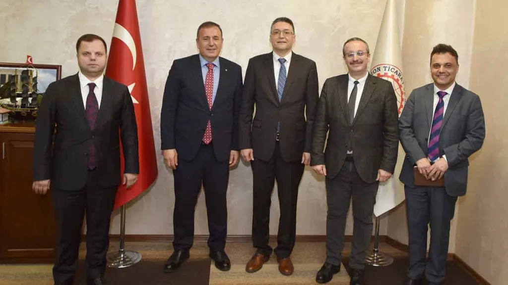 TTSO Başkanı Erkut Çelebi, AB Türkiye Delegasyonu yetkilisi Ramunas Janusauskas ile vize sorunlarını görüştü.