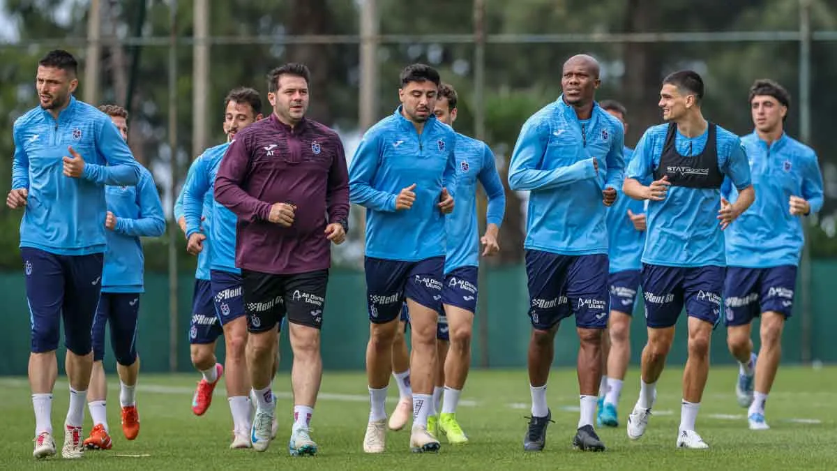 Trabzonspor, Antalyaspor maçı hazırlıklarına başladı 1 trabzonspor antalyaspor mac hazirliklari
