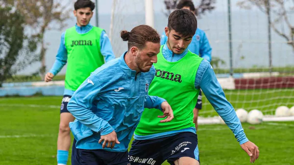 Trabzonspor U19 Takımı Geosis Boluspor maçı hazırlıklarına başladı