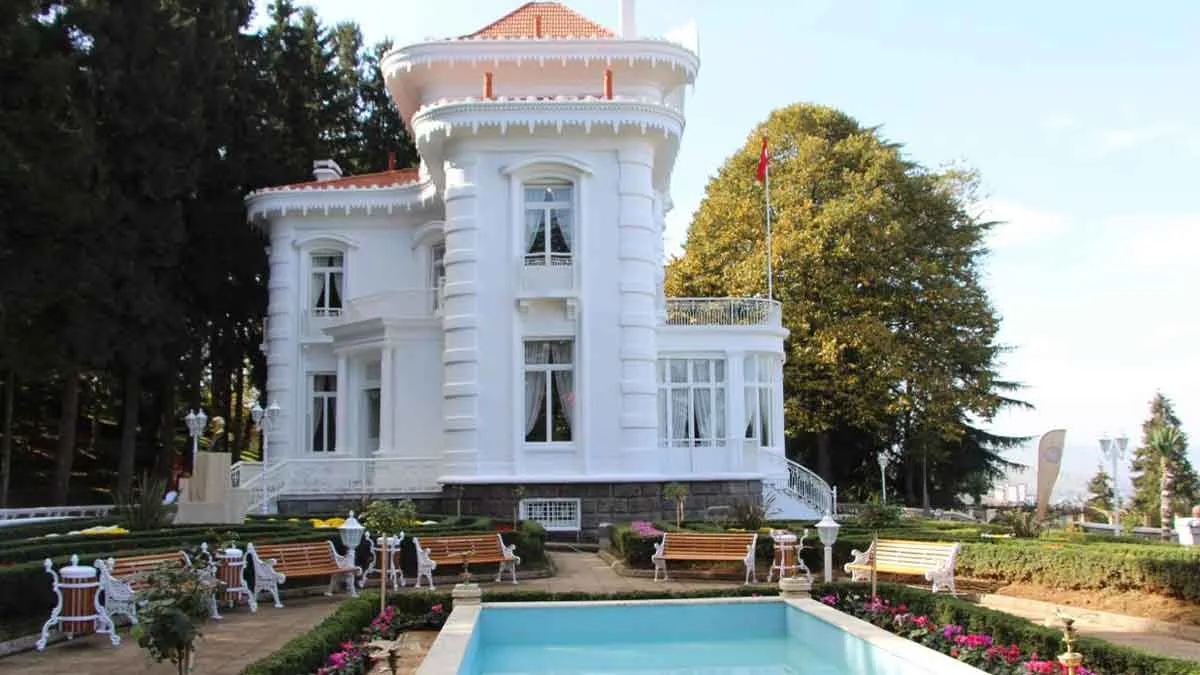 Bayramda müze ve ören yerlerini ziyaret saatleri açıklandı 1 Bayramda muze ve oren yerlerini ziyaret saatleri aciklandi