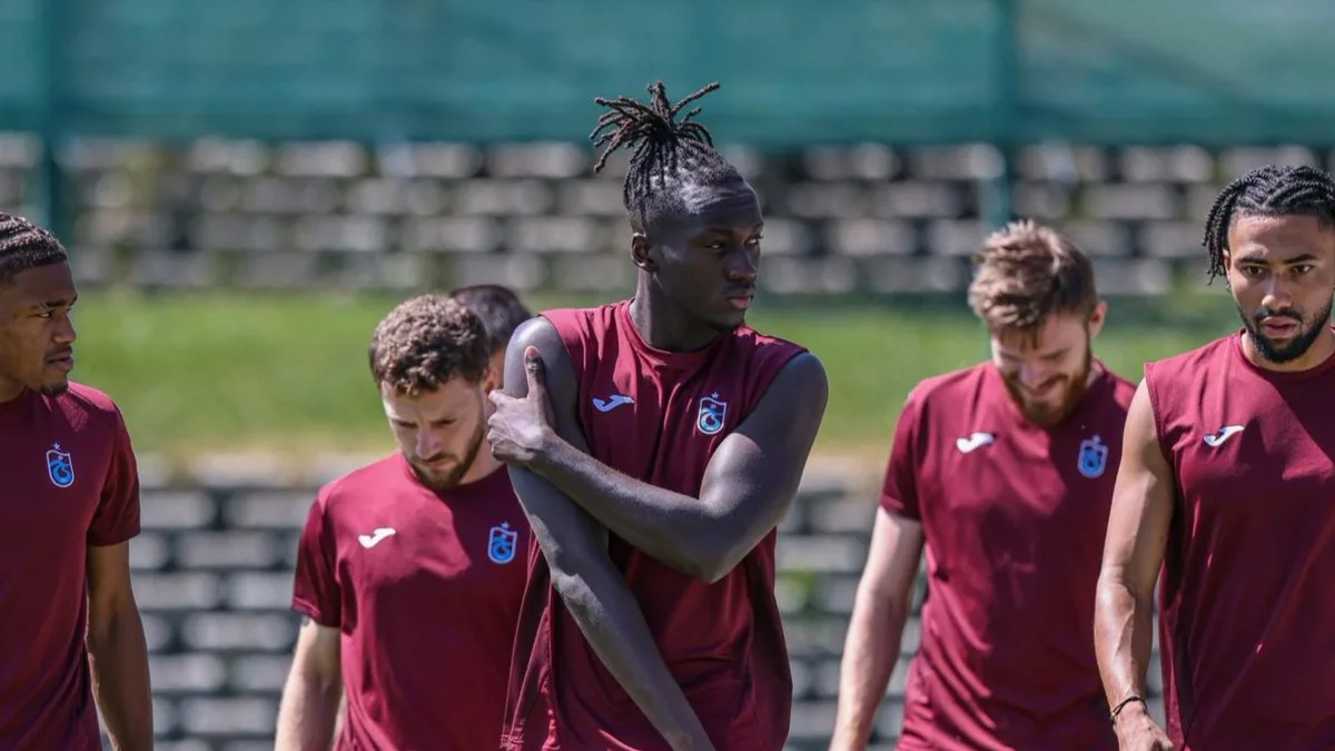 Trabzonspor sabah antrenmanını tamamladı