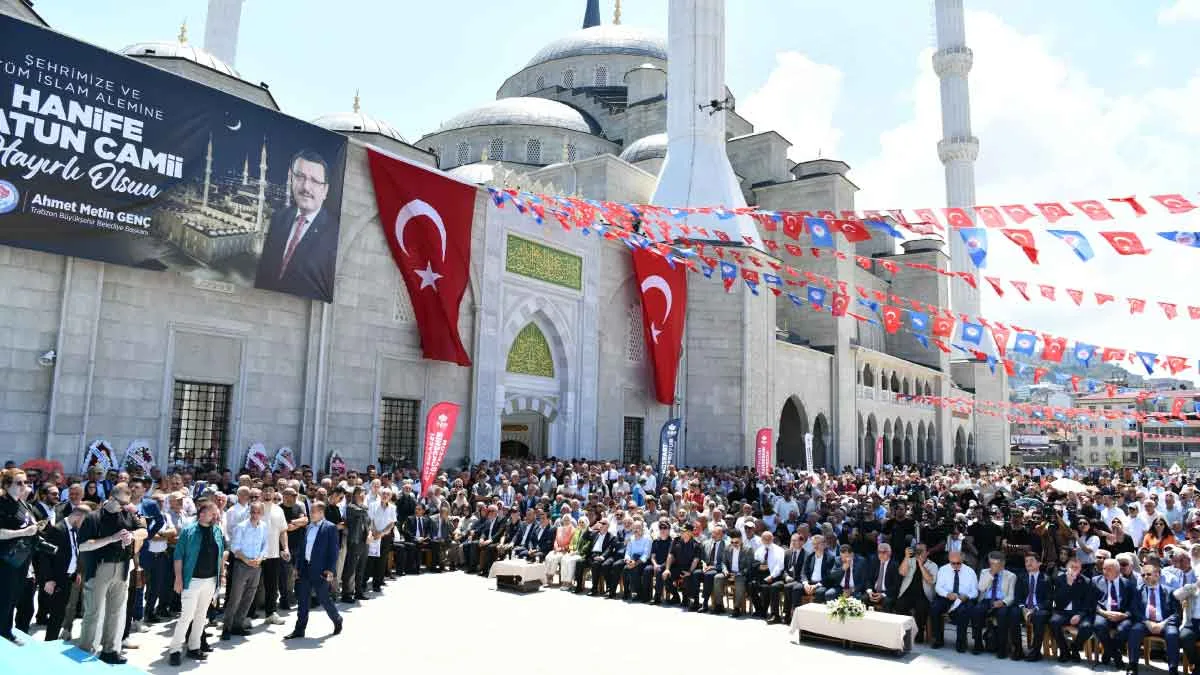 hanife-hatun-camii