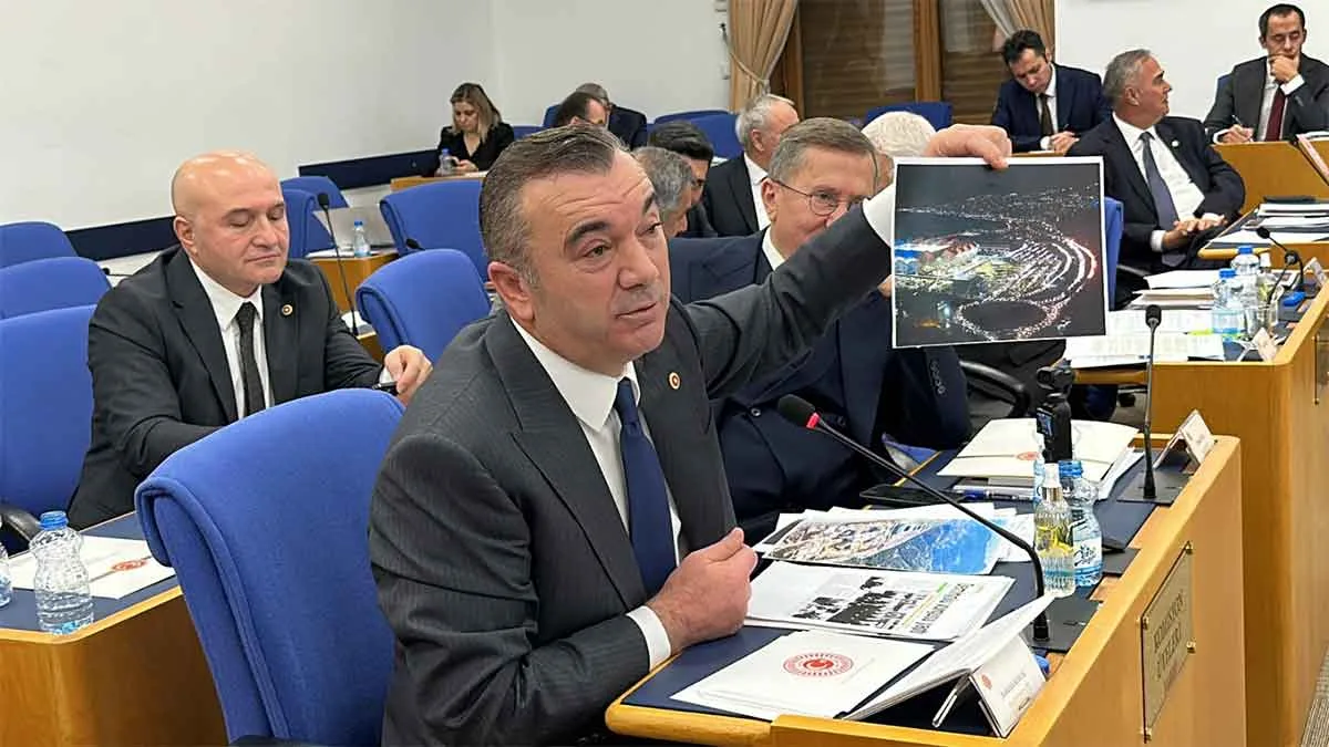 Trabzon'un-ulaşım-sorunu-Ankara'da-masaya-yatırıldı