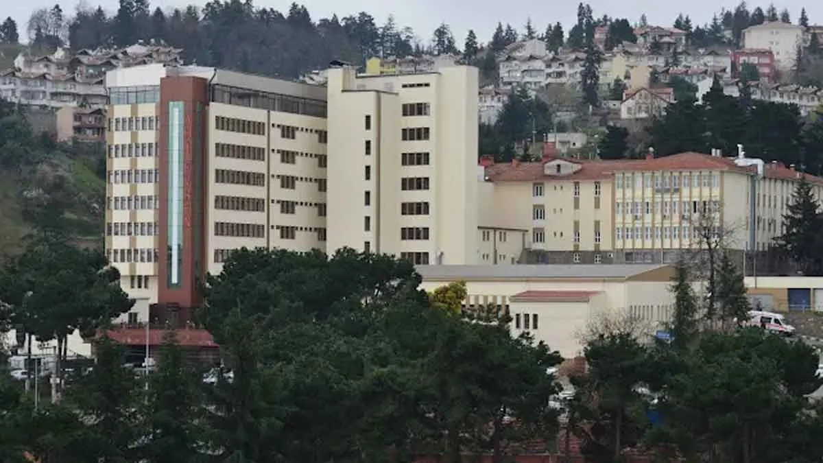 Ahi-Evren-Kalp-HAstanesi