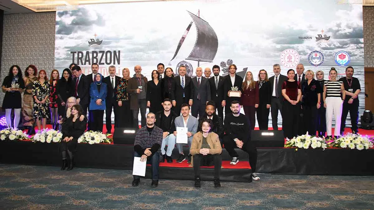 Trabzon-Fİlm-Festivali-ödül-töreni