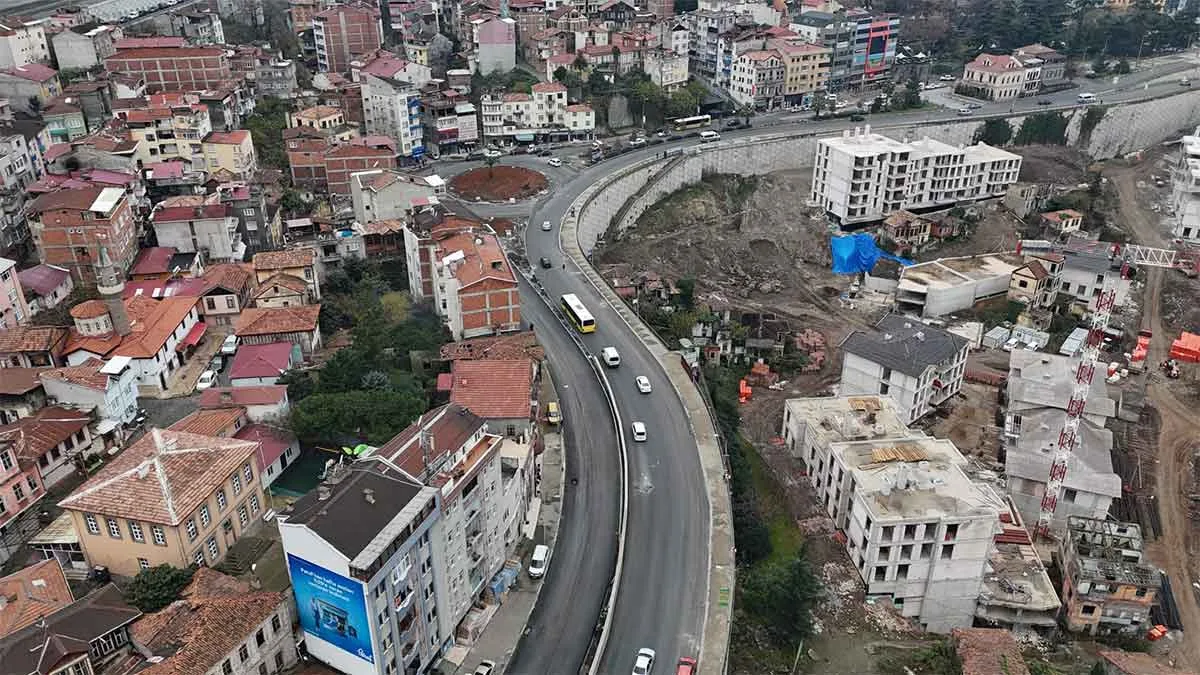Trabzon’da-altyapı-çalışmaları-sürüyor-
