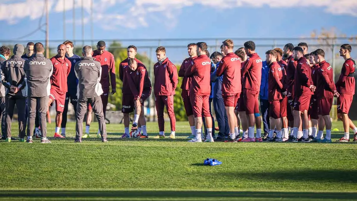 Trabzonspor-Göztepe-hazırlıklarına-başladı
