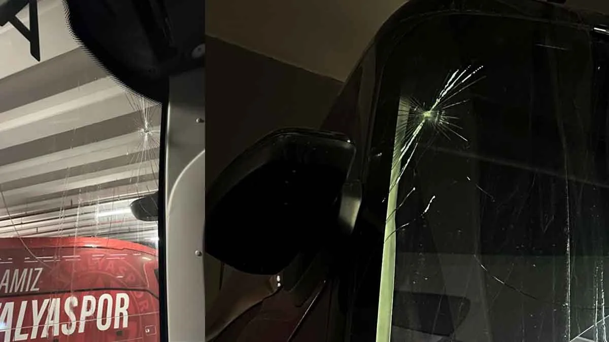 Antalya’da-Trabzonspor-takım-otobüsüne-taşlı-saldırı!
