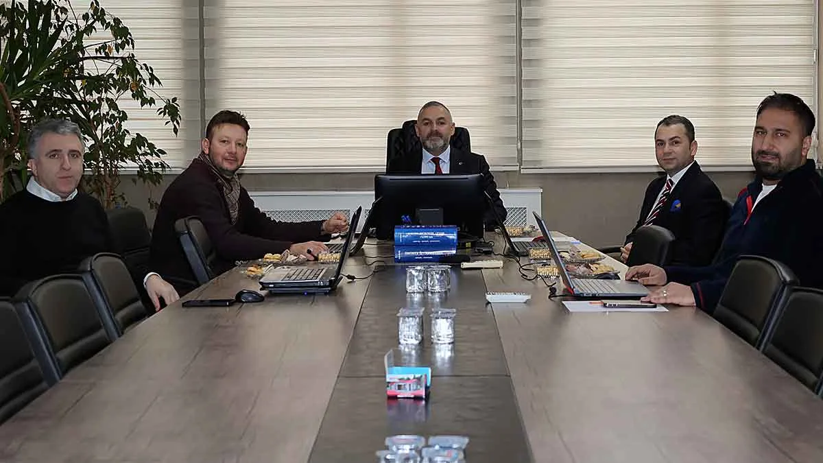 Arsin'in-yeni-heykeli-belli-oldu