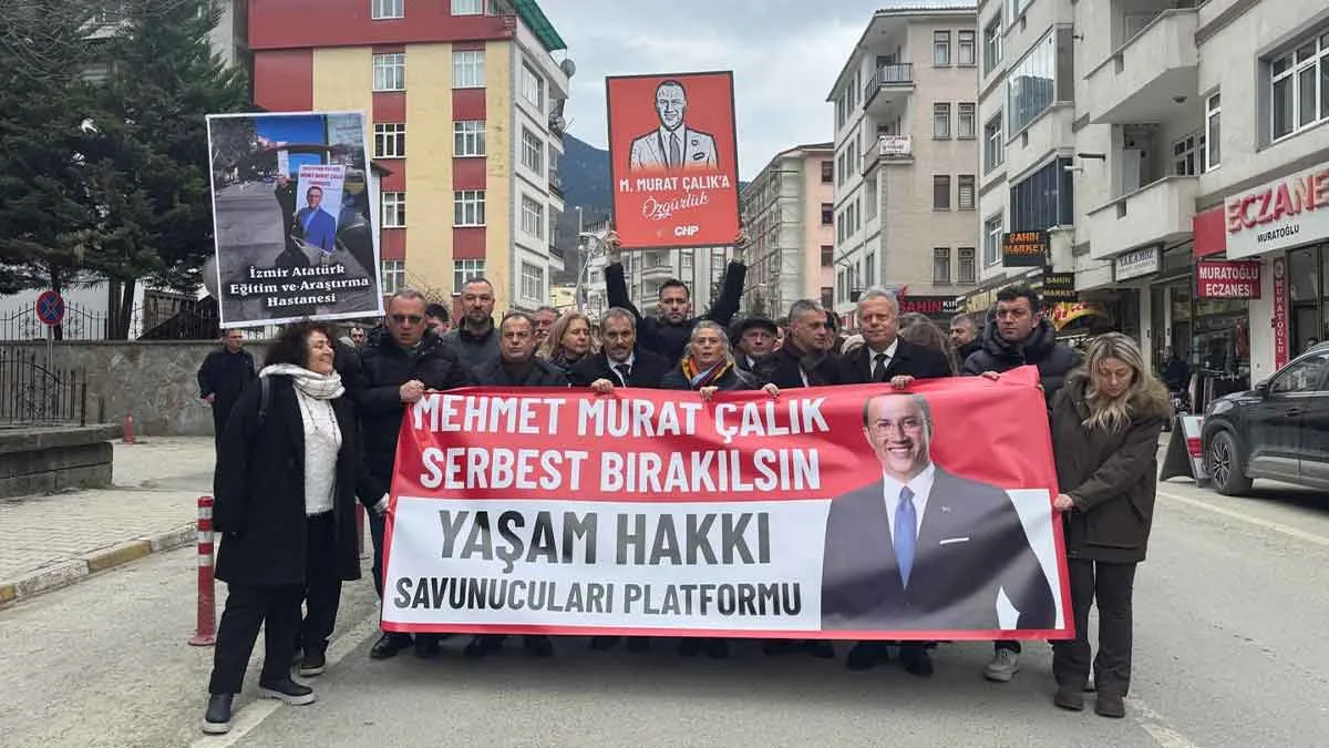 Murat-Çalık-için-memleketi-Maçka'da-adalet-yürüyüşü-yapıldı