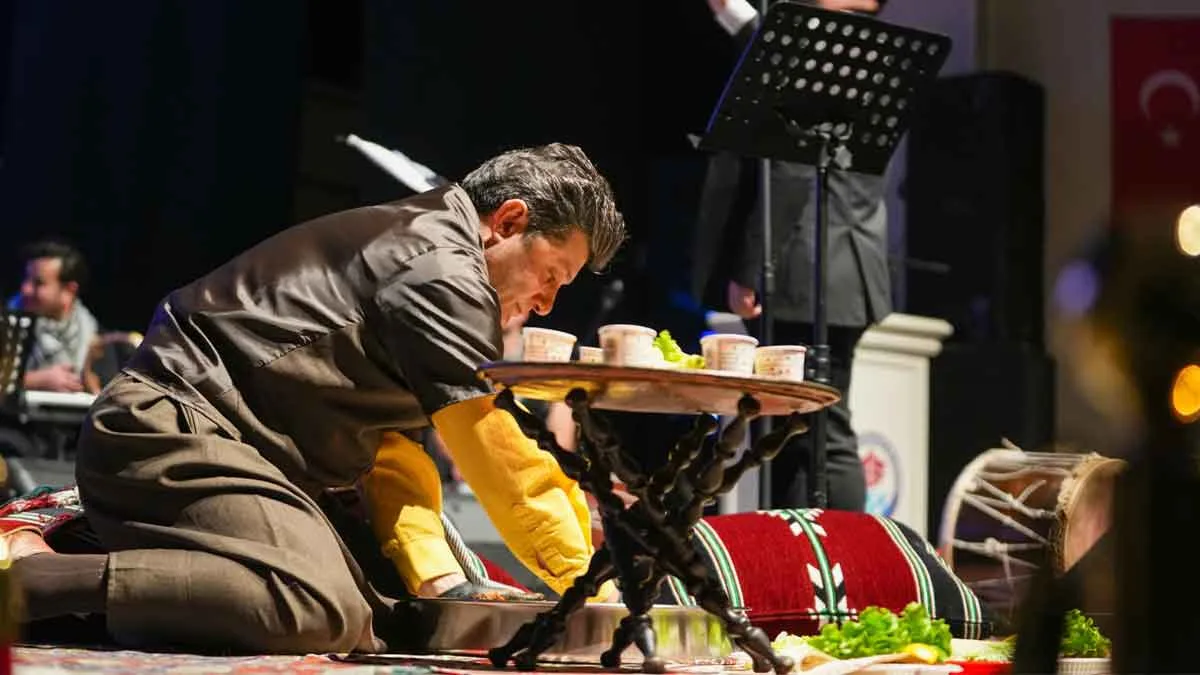 Trabzon'da-sıra-gecesi-düzenlendi