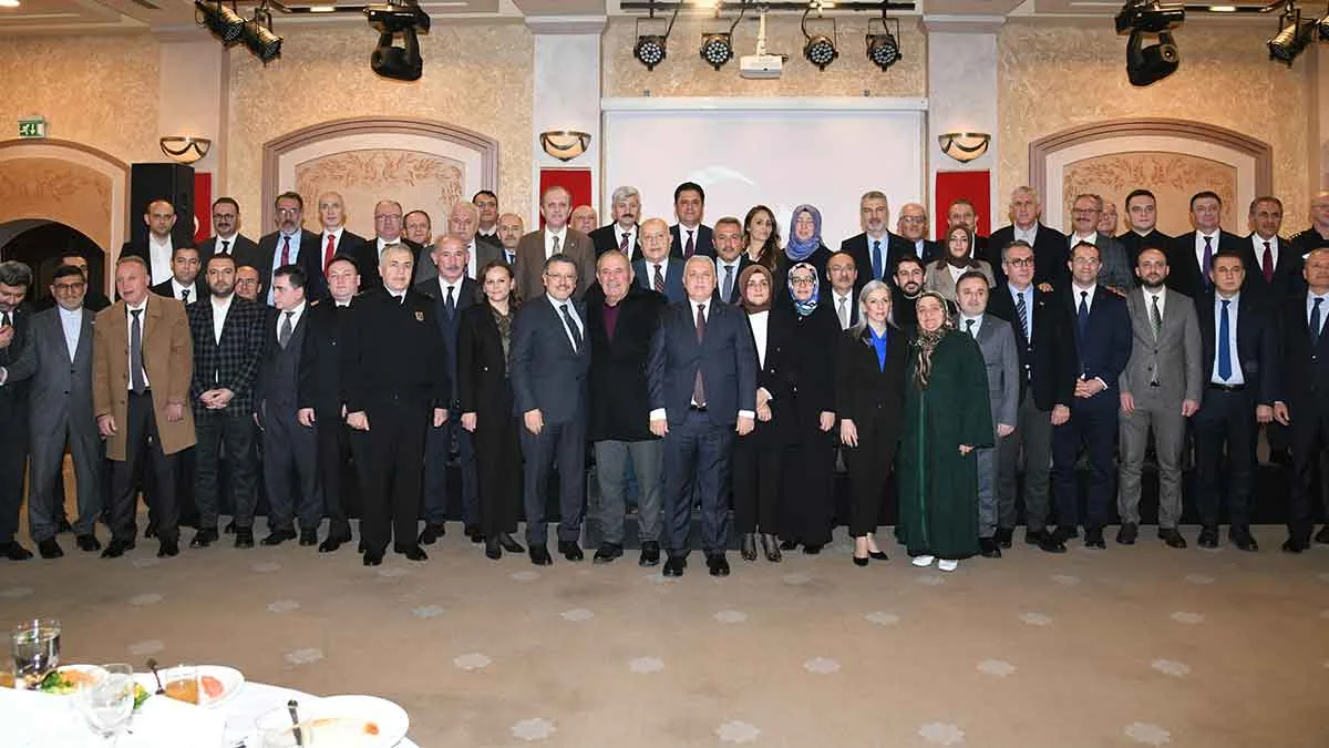 Vali-Aziz-Yıldırım-için-veda-programı-düzenlendi