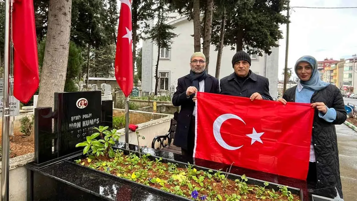 Belediye-ekiplerinden-şehit-ailelerine-vefa-ziyareti