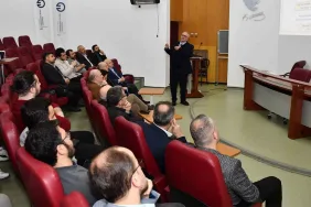 Dünya-Medeniyet-Tarihi-ile-İslam-Tıp-Tarihi-Arasındaki Etkileşim-KTÜ'de-konuşuldu