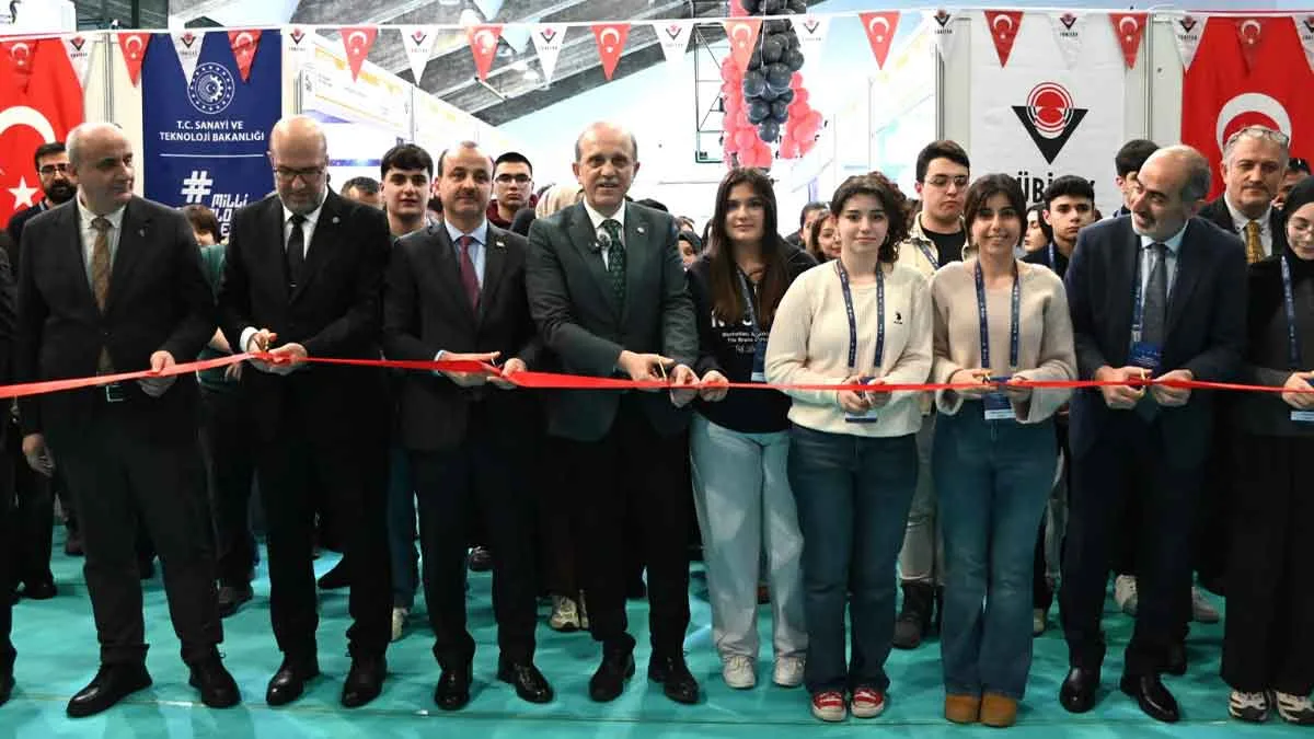 TÜBİTAK-Erzurum-Bölge-yarışması-KTÜ'de-yapıldı