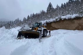 Trabzon'da-69-mahalle-yolu-ulaşıma-açıldı