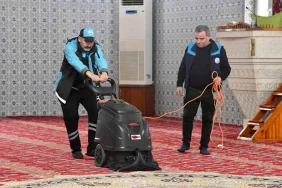 Trabzon'da-Ramazan-öncesi-camiler-temizlendi