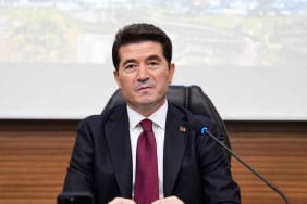 Başkan Ahmet Kaya’dan belediyenin küfürbaz müdürüne son uyarı! 43 ortahisar-belediye-baskani-ahmet-kaya