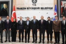 Çalışma-ve-Sosyal-Güvenlik-Bakanı-Vedat-Işıkhan,-Trabzon-Büyükşehir-Belediyesi’ne