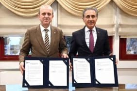 KTÜ ile Gençlik ve Spor İl Müdürlüğü Arasında “Genç Ofis” Protokolü imzalandı 18 KTÜ-ile-Gençlik-ve-Spor-İl-Müdürlüğü-Arasında-“Genç-Ofis”-Protokolü-imzalandı