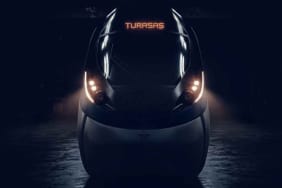 Türkiye'nin-ürettiği-ilk-hızlı-tren-raylara-inecek