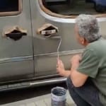 arabasini-fircayla-boyadi