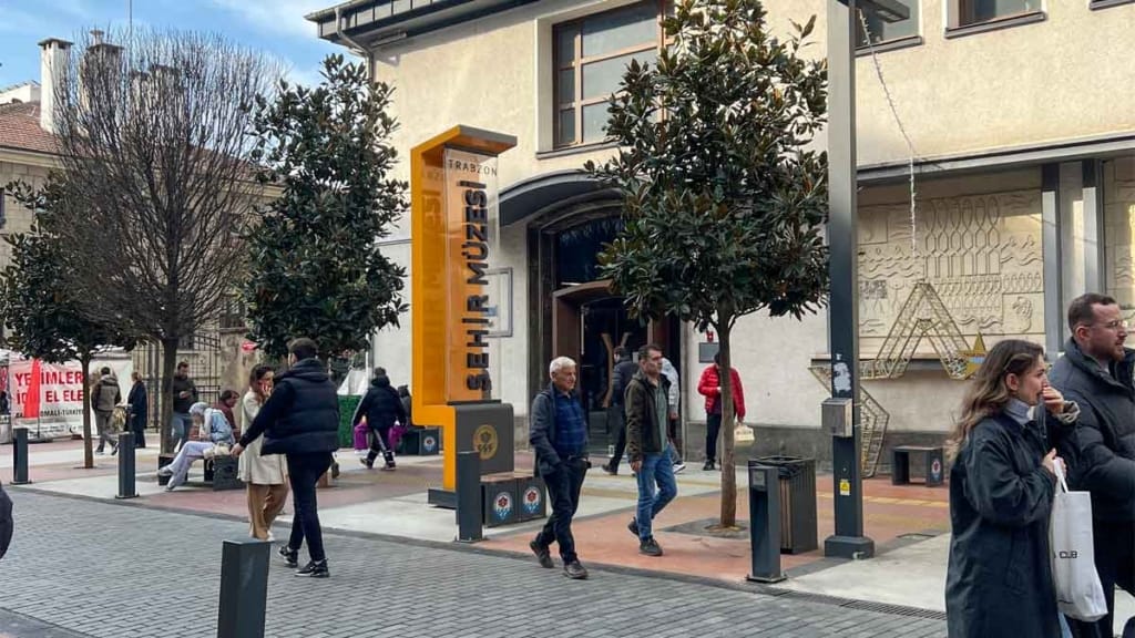 trabzon sehir muzesi dis gorunum