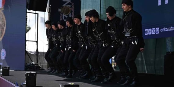 Ankara'da-horon-rüzgarı