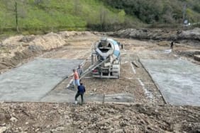 Arsin-Belediyesi-ek-hizmet-binasının-temeli-atıldı