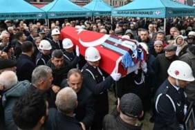 Atay-Aktuğ-son-yolculuğuna-uğurlandı