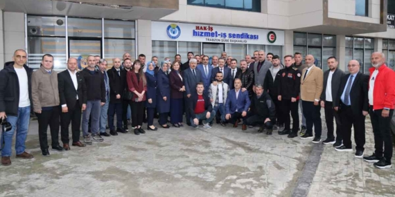 Başkan-Genç-Hizmet-İş-Sendikası'nı-ziyaret-etti