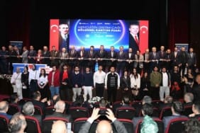 Doğu-Karadeniz-Kariyer-Fuarı-KTÜ'de-başladı