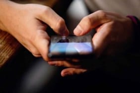 Mobil-cepten-internet-abone-sayısı-75,6-milyona-ulaştı