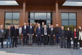Sezgin-Mumcu'dan-Beşikdüzü-Organize-Sanayi-Bölgesi’ne-ziyaret