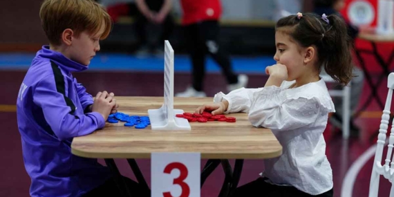 Trabzon'da-öğrenciler-Hedef-Yarışmasında-mücadele-etti