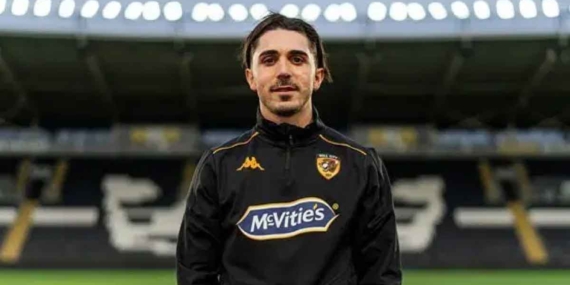 Abdülkadir Ömür Trabzonspor’a 2.5 milyon euro kazandırdı 7 abdulkadir-omur-hull-city