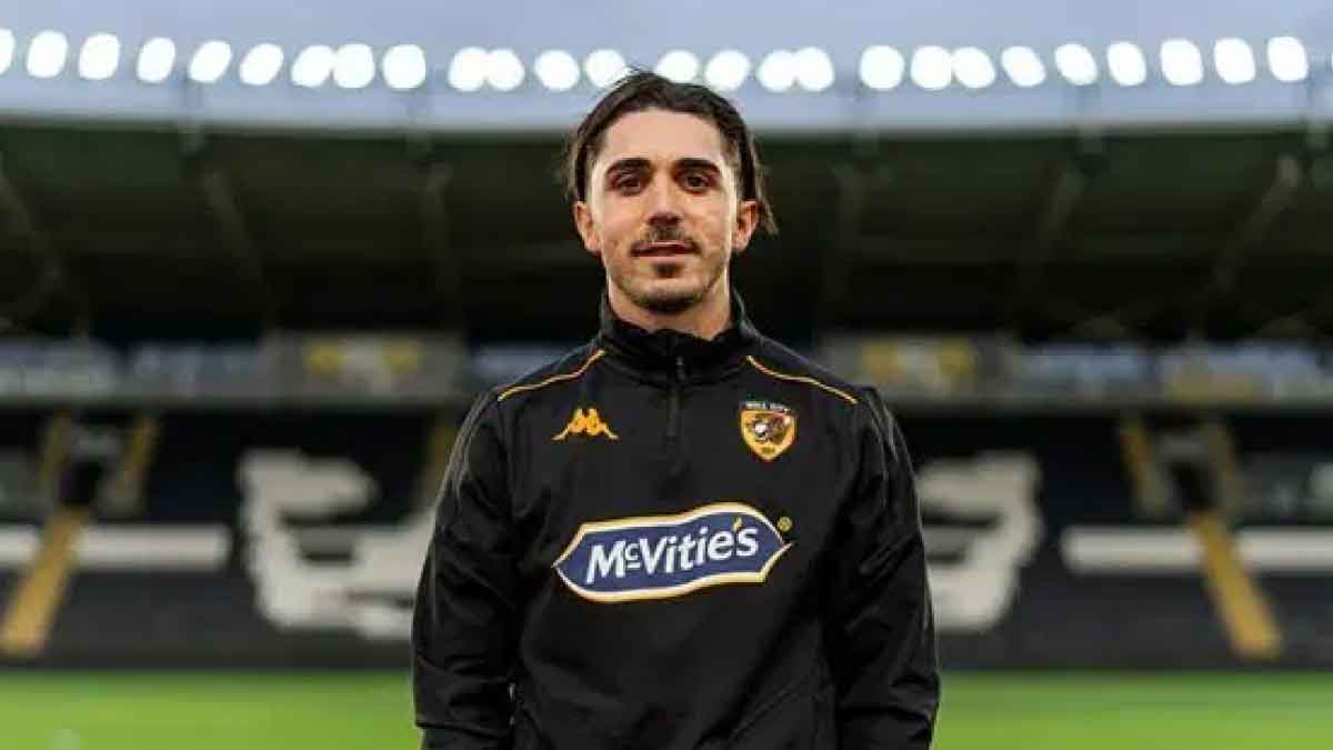 Abdülkadir Ömür Trabzonspor’a 2.5 milyon euro kazandırdı 25 abdulkadir-omur-hull-city
