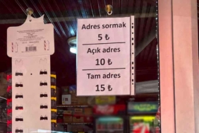 Trabzon'da adres soranlardan sıkılan esnafın çözümü güldürdü 1 trabzonda-adres-sormak-parayla