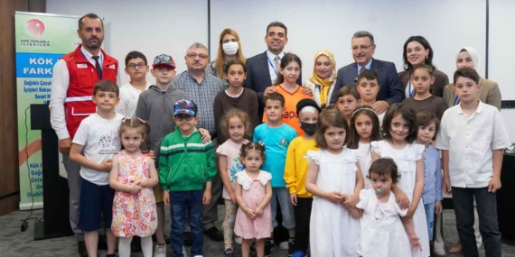 Trabzon'da kanser tedavisi gören çocuklar ve ailelerine yönelik çalıştay düzenlendi 8 kök-hücre-farkındalığı